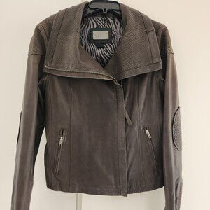 Mackage Leather Dark Taupe Biker Lamb Large Collar Form Shapping Leather Jacket